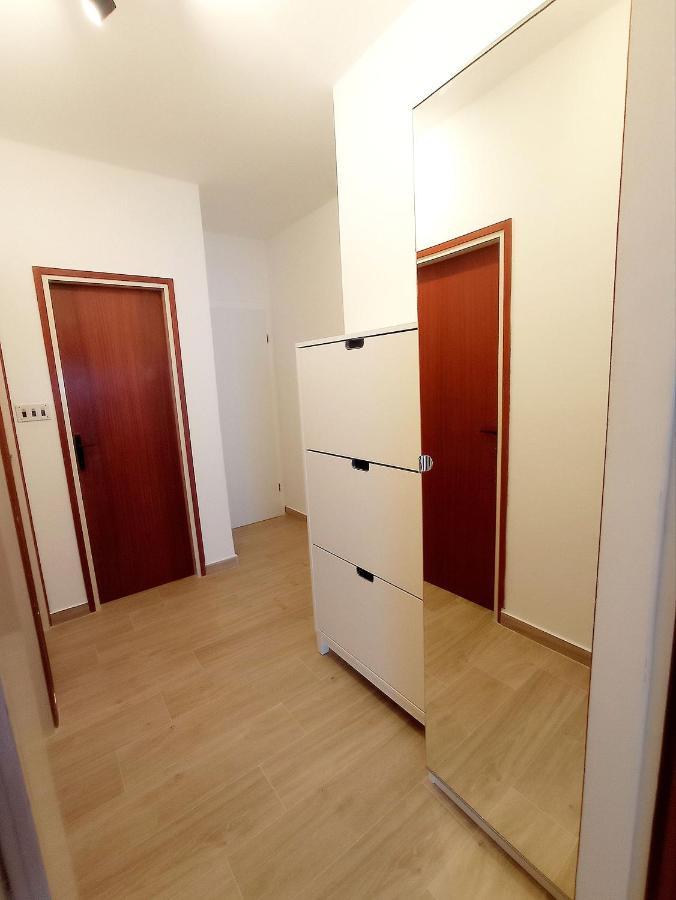 Apartment Prcela 1 Dolac Dış mekan fotoğraf